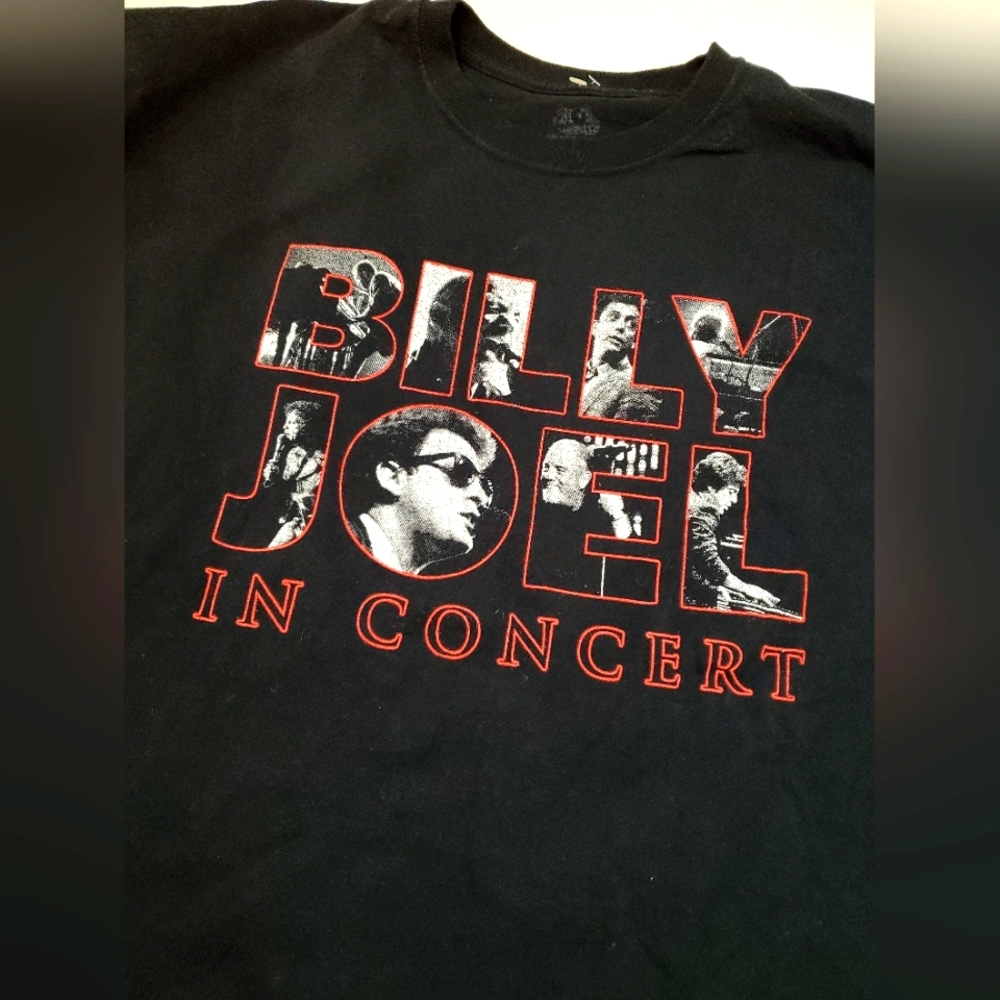 Billy Joel in Concert 2017 Adult Unisex Graphic Short Sleeve T-Shirt Size 2X